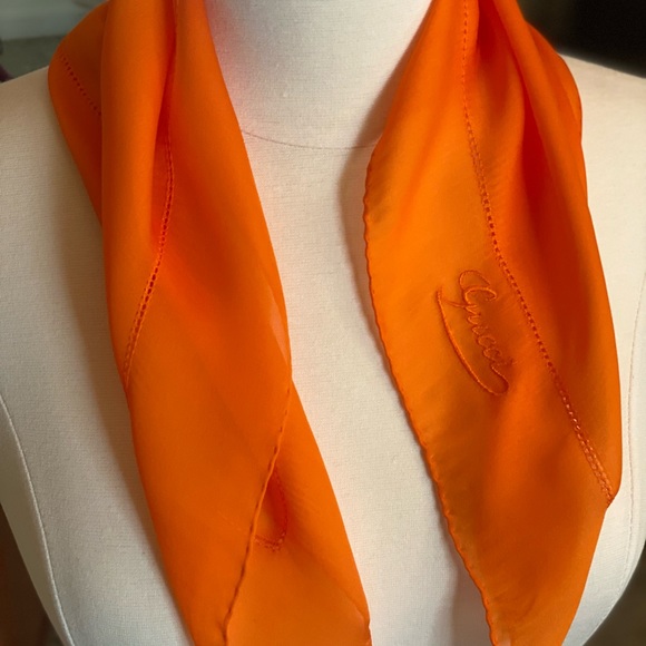 COPY - Authentic Gucci scarf 100% silk bright orange - Picture 3 of 9